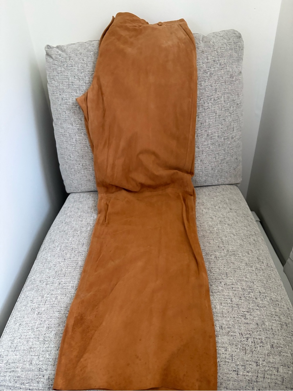Women's Suede pants in Camel